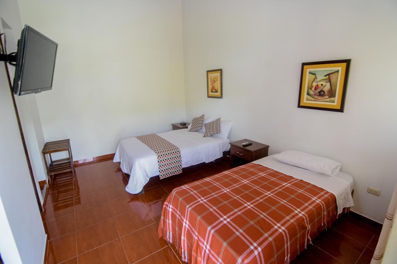 La Choza Bungalows Tambo Grande Buitenkant foto